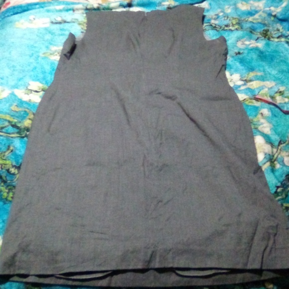 Hugo Boss gray sheath dress size 14. - Picture 8 of 8
